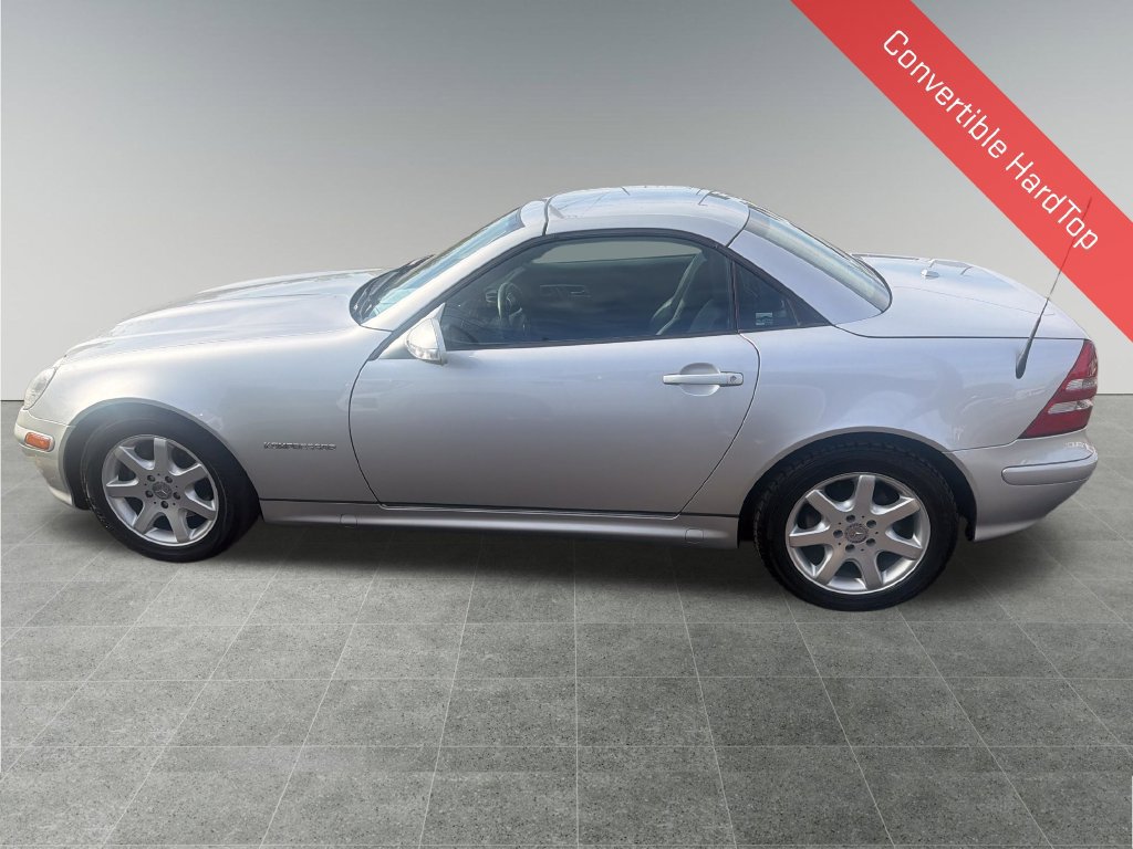 Used 2003 Mercedes-Benz SLK-Class SLK230 Kompressor with VIN WDBKK49F33F278053 for sale in Monroe, MI