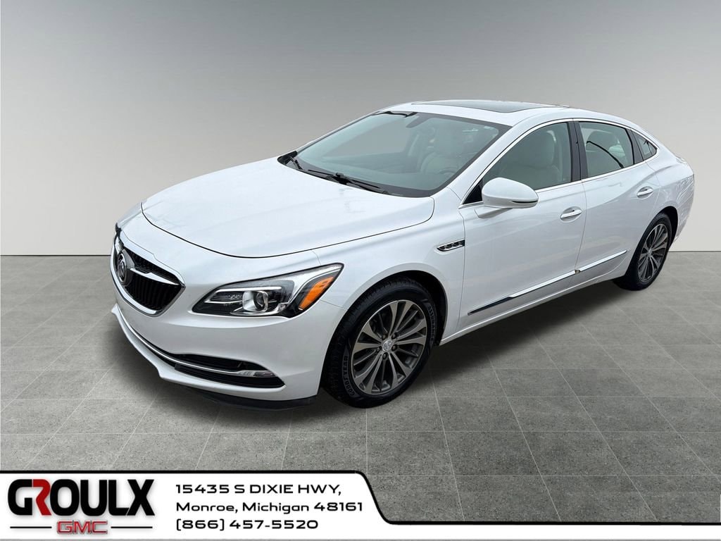 Used 2017 Buick Lacrosse Essence Car