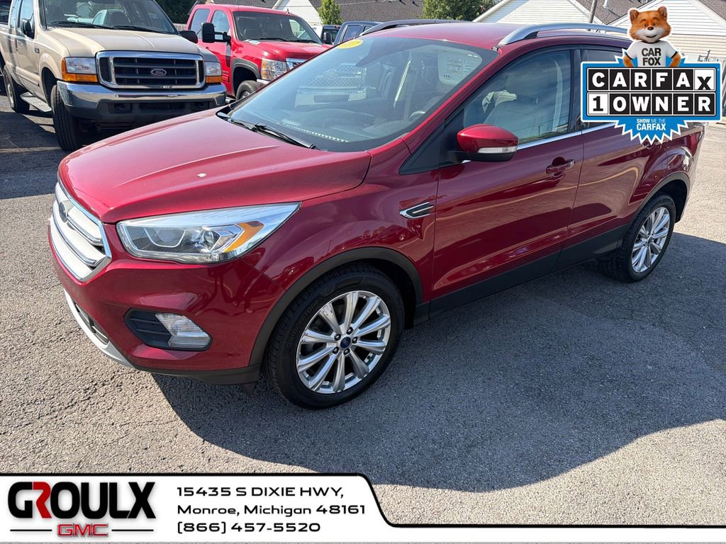 2017 Ford Escape Titanium's photo