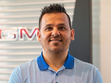 Staff member Aiman Elabed from ID_4c8e65bc9c29