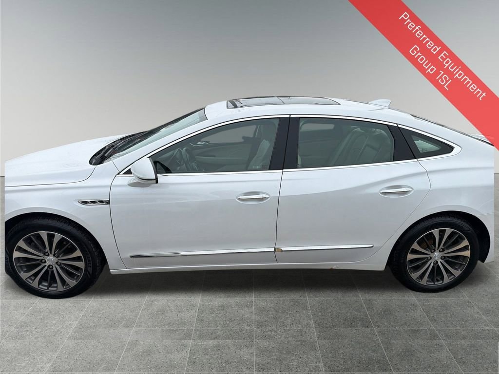 Used 2017 Buick Lacrosse Essence Car