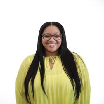 Staff member Shumaen Barros from ID_b36bea4e176f