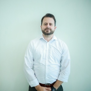 Staff member Carlos Cestary from ID_eb2a1eaada9a