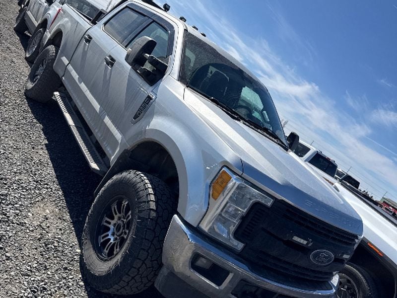 2017 Ford F-250 XLT 4x4 Crew Cab 160 in's photo
