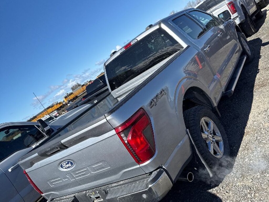 Used 2024 Ford F-150 XLT Cab; Super Crew