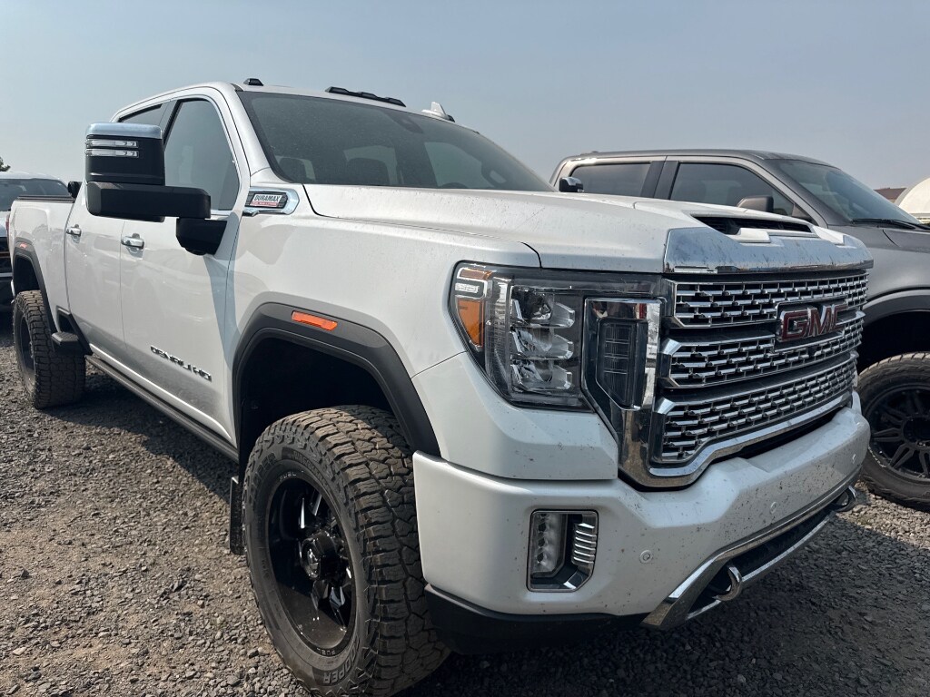 Used 2023 GMC Sierra Denali Cab; Crew