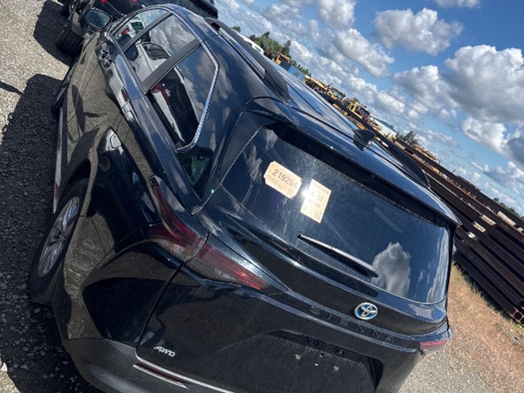 Used 2024 Toyota Sienna LE Van; Passenger