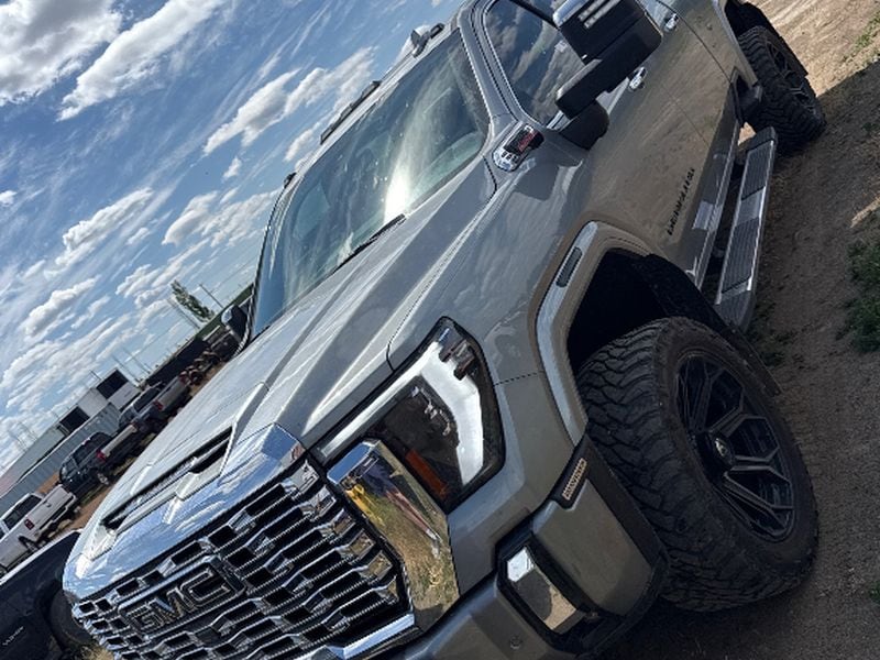 2024 GMC Sierra Denali 4WD Crew Cab Standard Box's photo