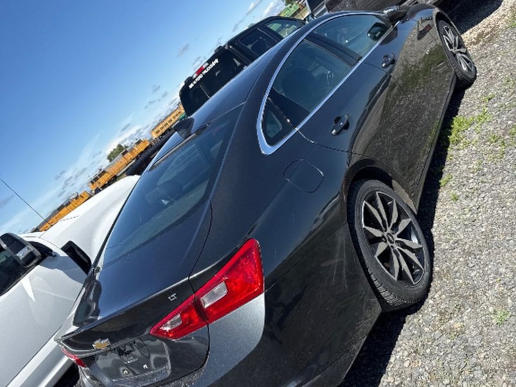 Used 2017 Chevrolet Malibu LT (1LT) Sedan
