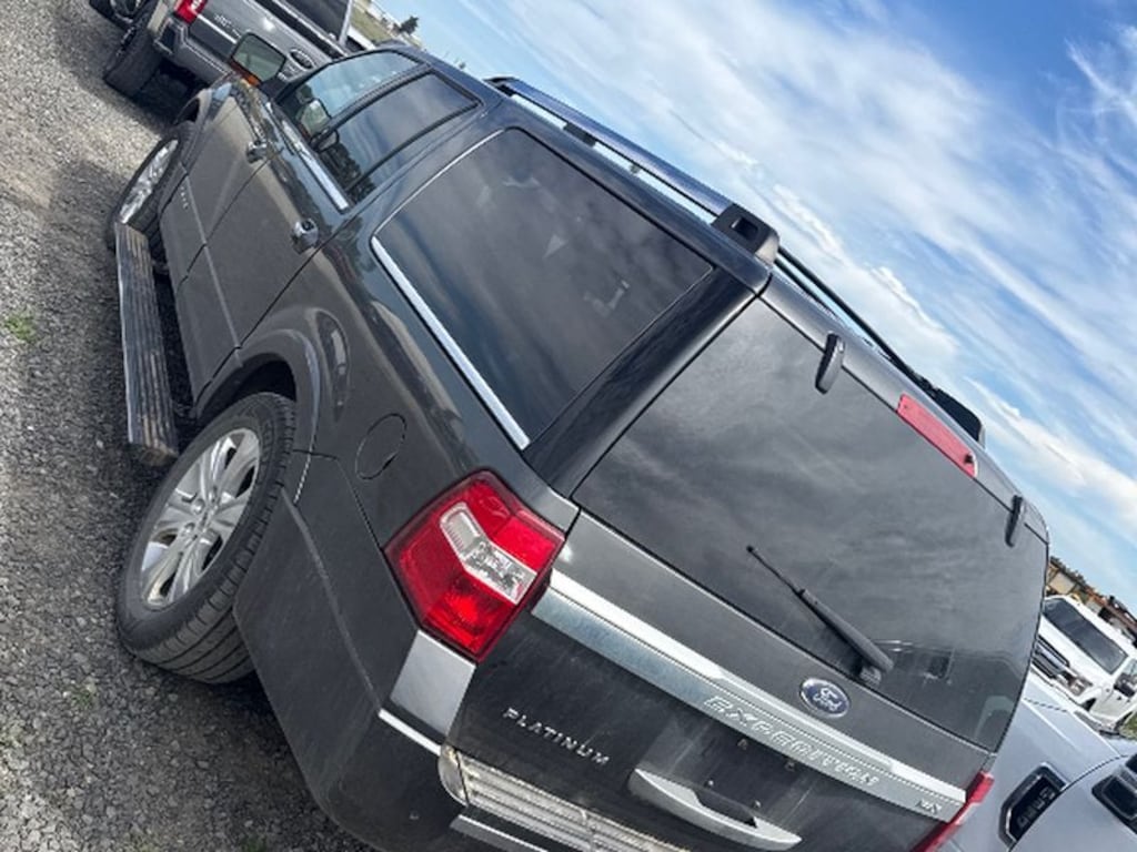 Used 2017 Ford Expedition EL Platinum Wagon