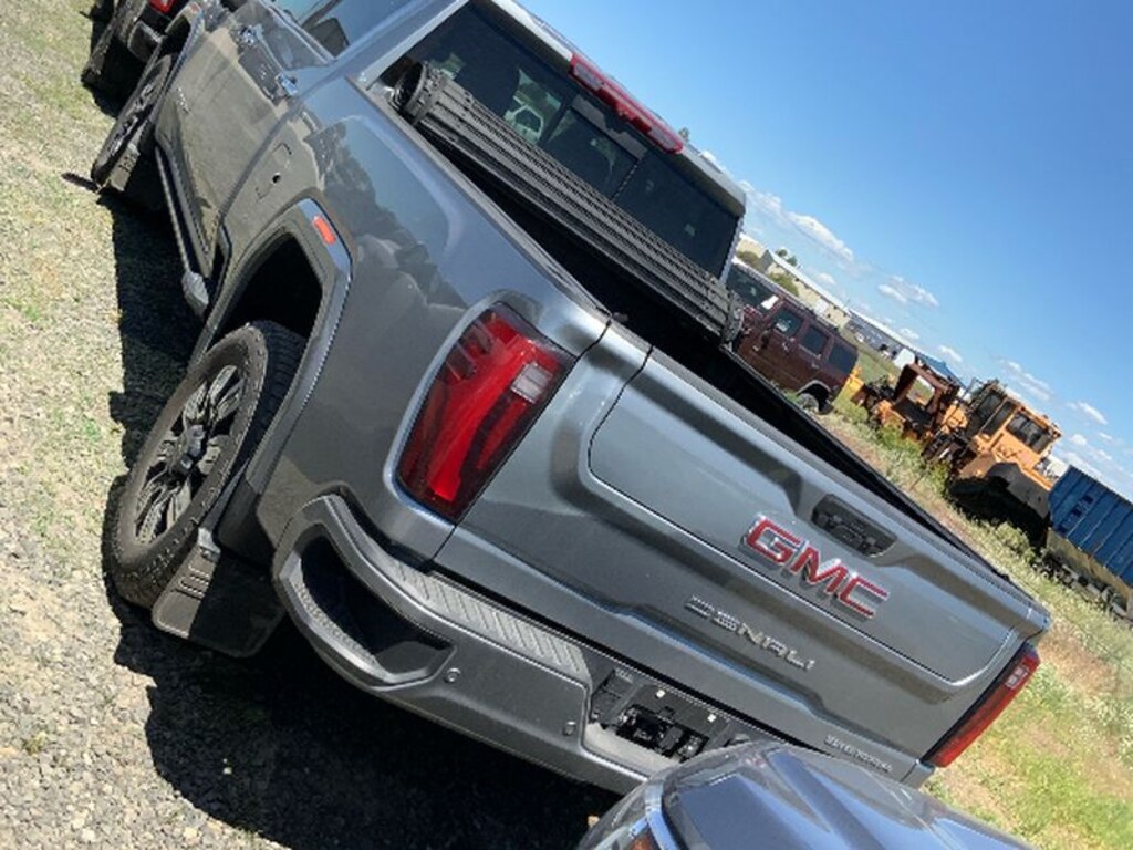 Used 2024 GMC Sierra Denali Cab; Crew