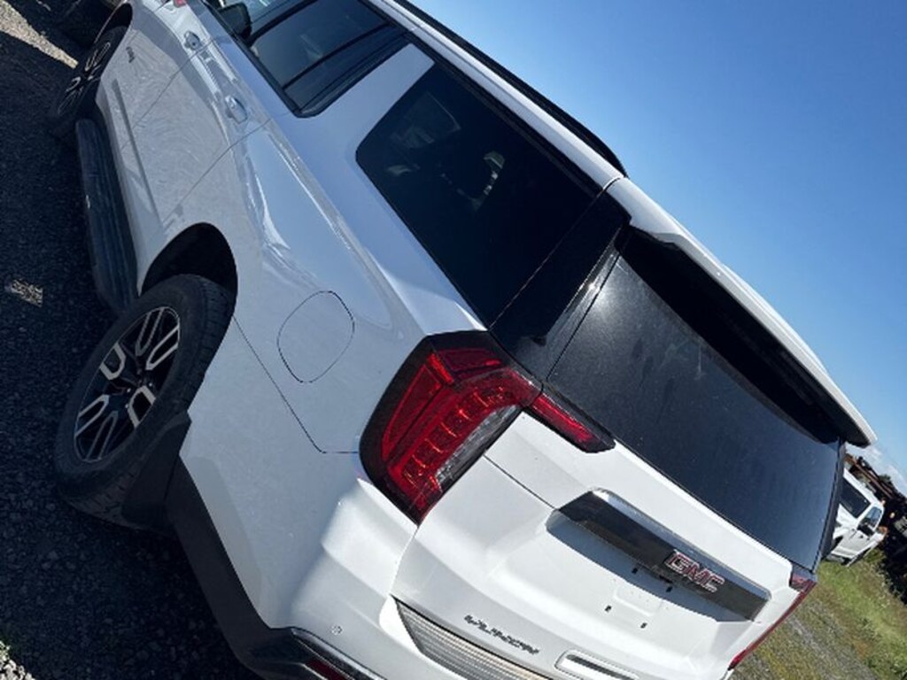 Used 2023 GMC Yukon XL AT4 Wagon