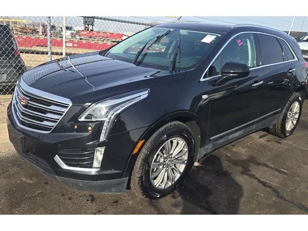 Used 2017 Cadillac XT5 Luxury Wagon