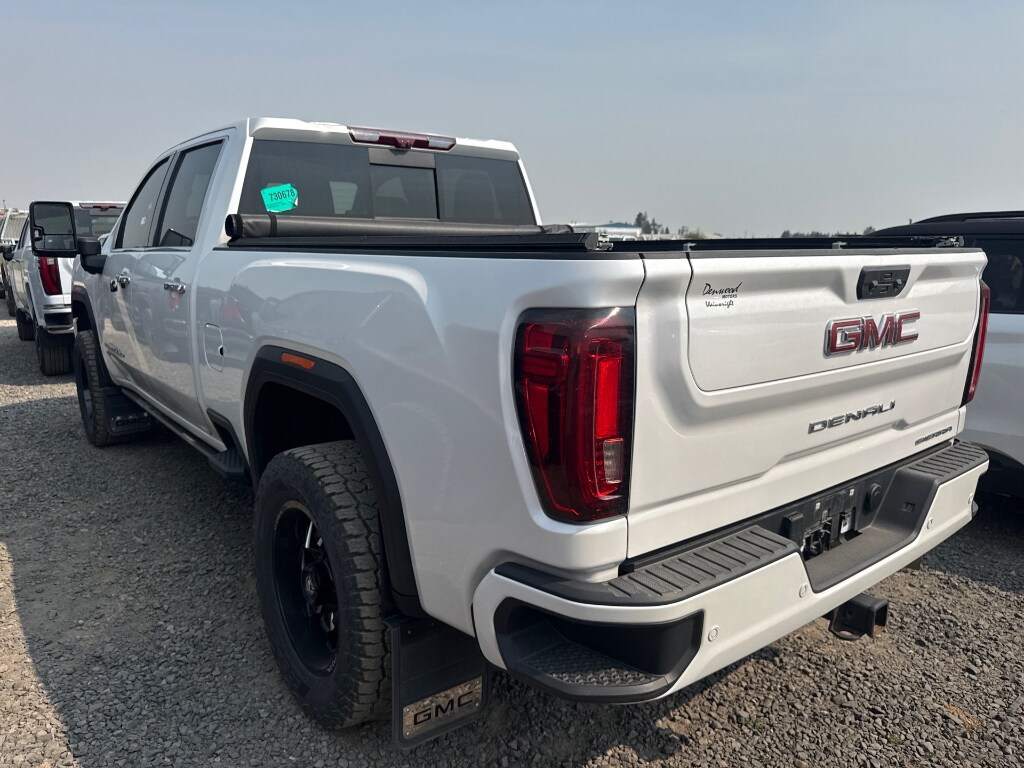 Used 2023 GMC Sierra Denali Cab; Crew