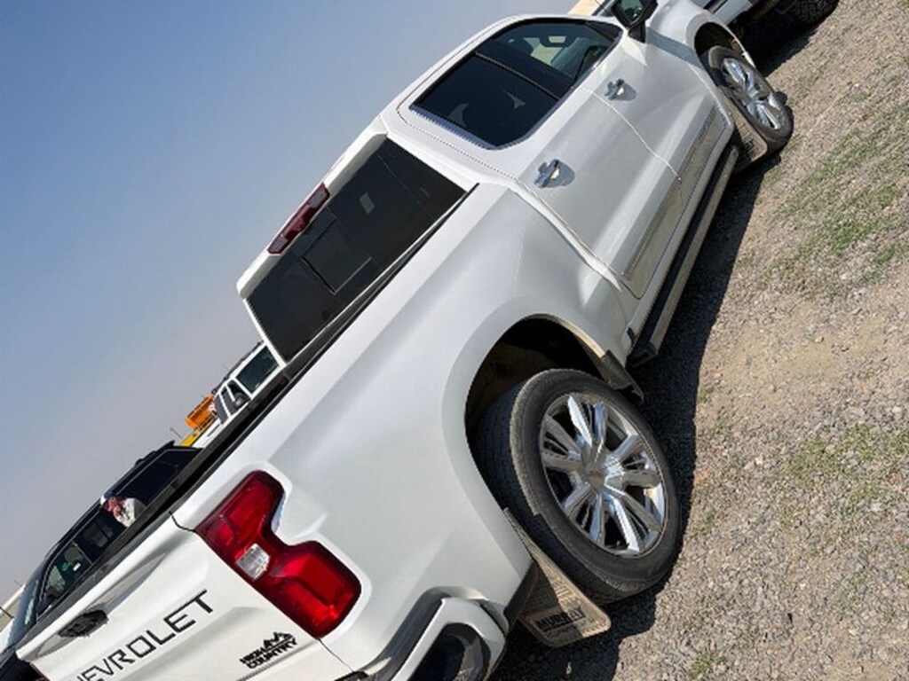 Used 2023 Chevrolet Silverado High Country Cab; Crew