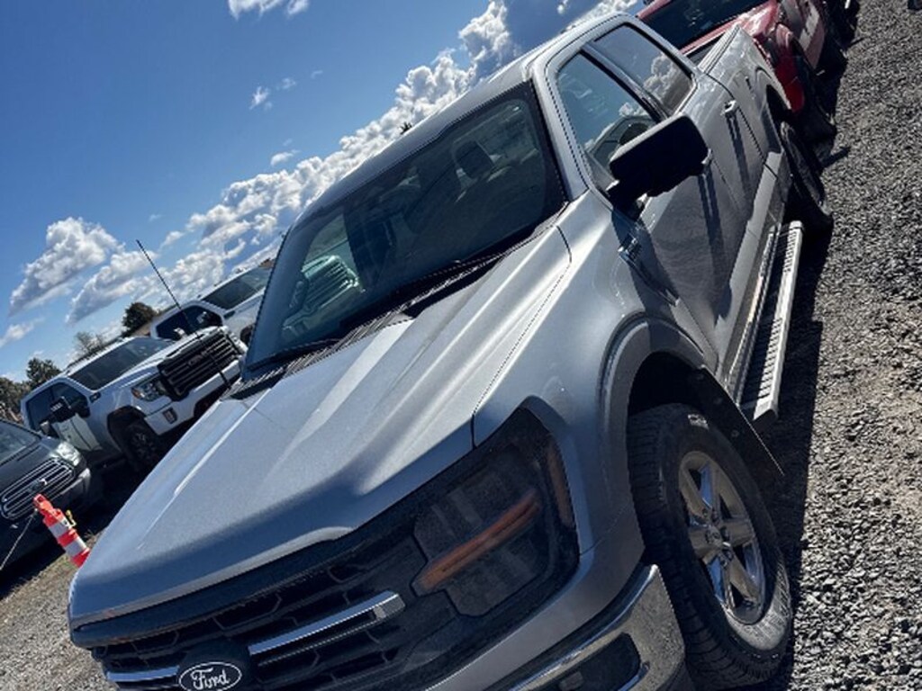 Used 2024 Ford F-150 XLT Cab; Super Crew