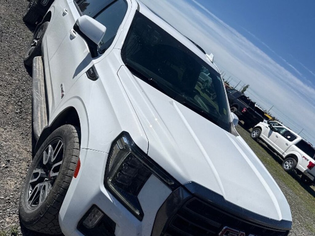 Used 2023 GMC Yukon XL AT4 Wagon