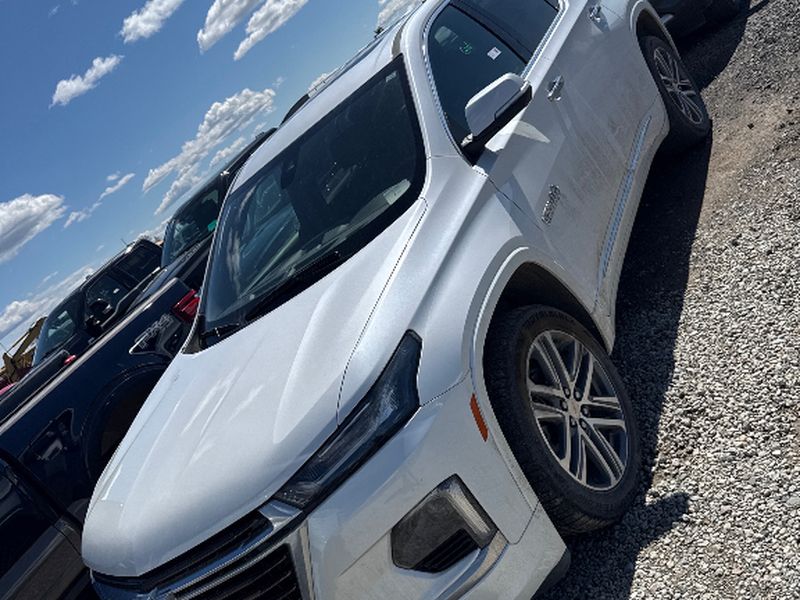 2024 Chevrolet Traverse AWD High Country's photo