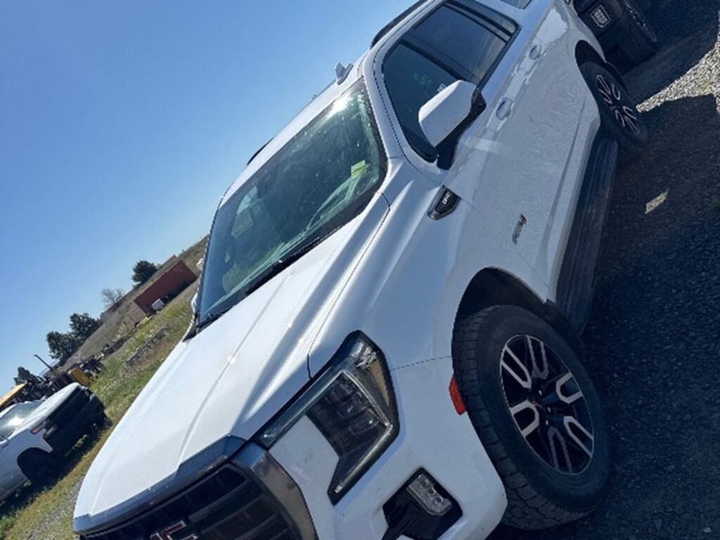 Used 2023 GMC Yukon XL AT4 Wagon