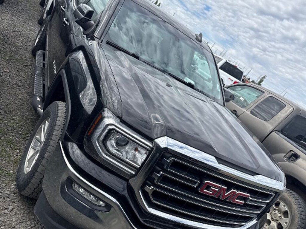 Used 2017 GMC Sierra SLE Cab; Extended