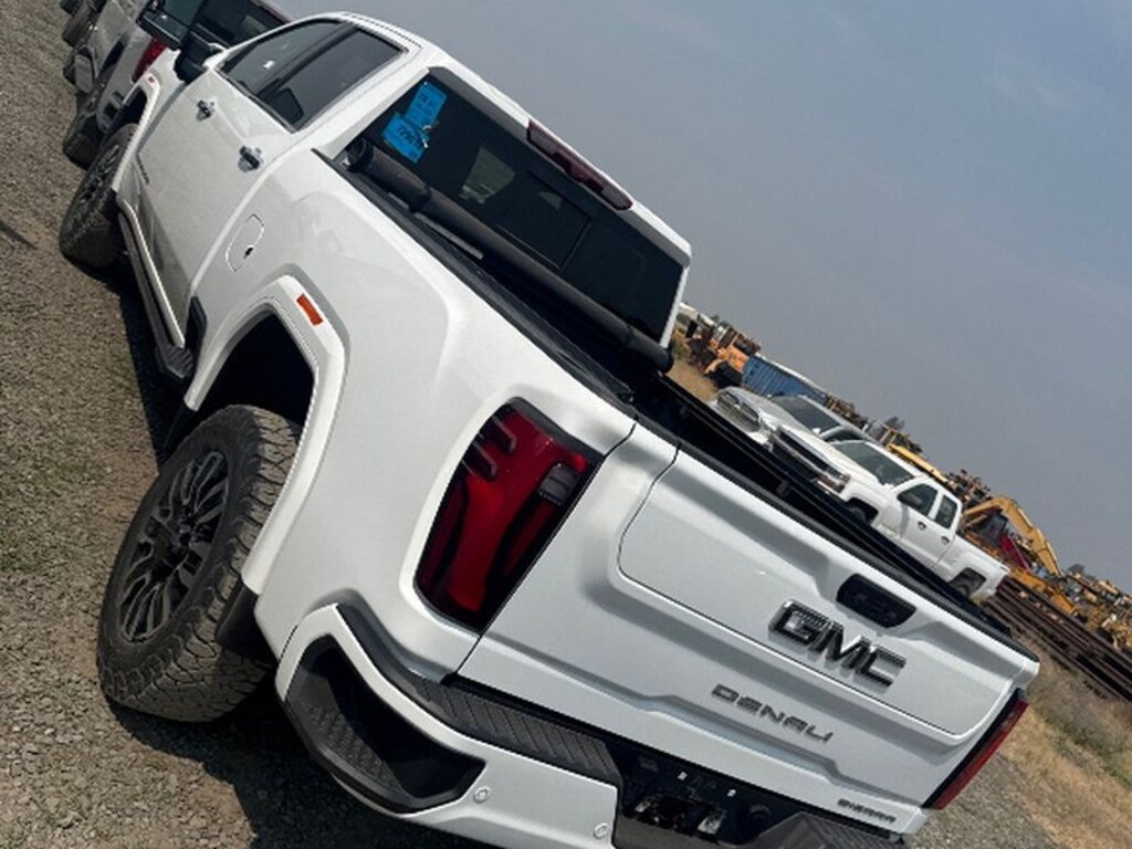 Used 2024 GMC Sierra Denali Ultimate Cab; Crew