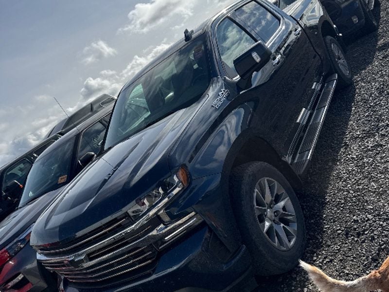 2020 Chevrolet Silverado 1500 High Country's photo