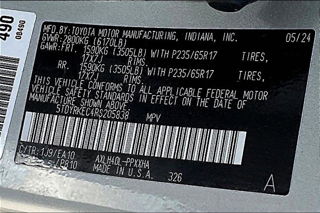 2024 Toyota Sienna XLE - Photo 42