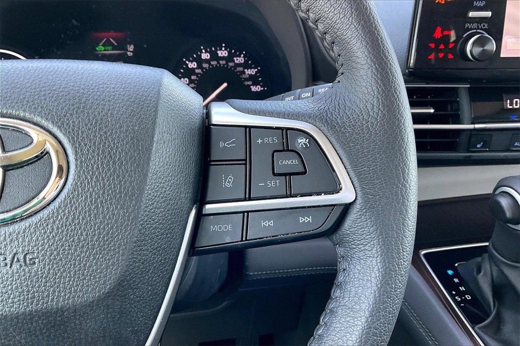 2024 Toyota Sienna XLE - Photo 26