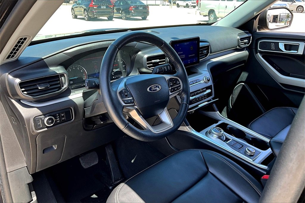 2024 Ford Explorer XLT - Photo 15