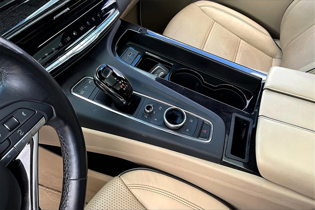 2023 Cadillac Escalade Premium Luxury - Photo 17