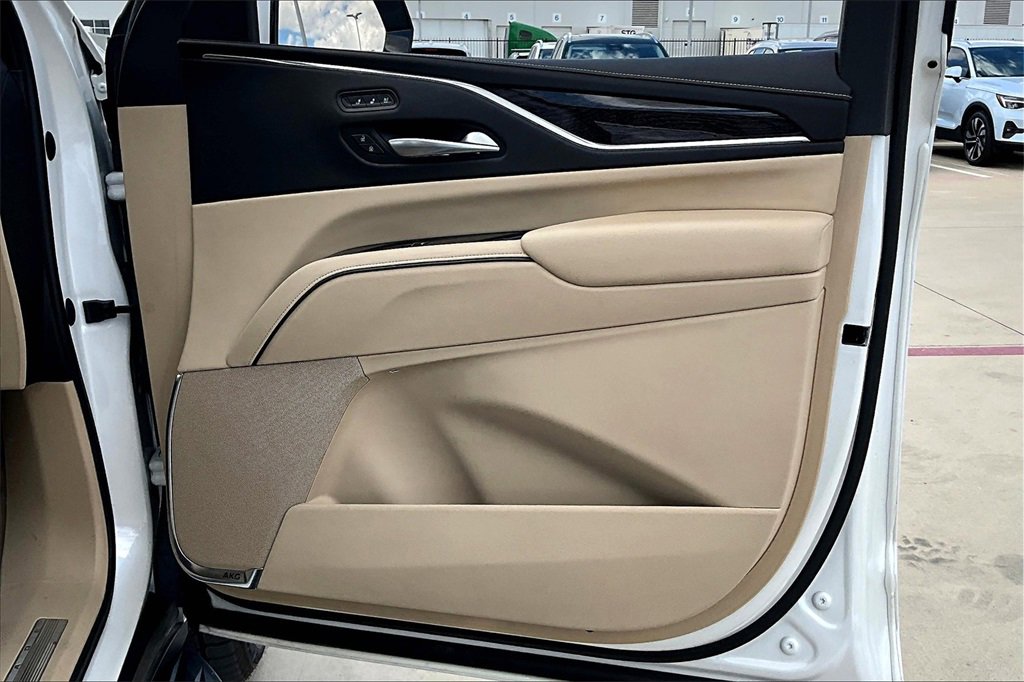 2023 Cadillac Escalade Premium Luxury - Photo 23
