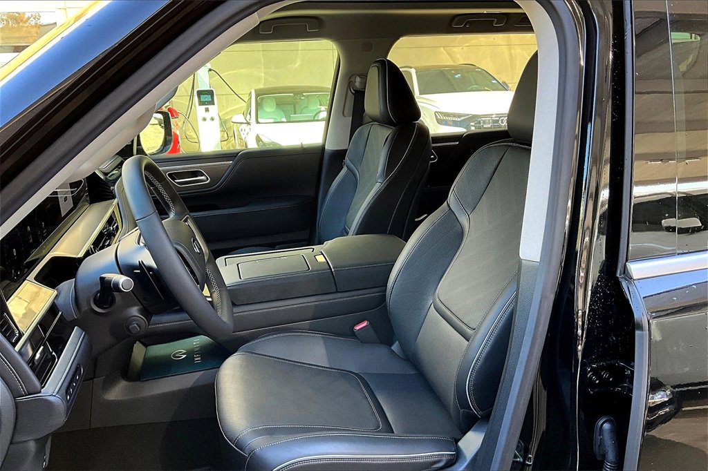 2025 INFINITI QX80 Luxe - Photo 16