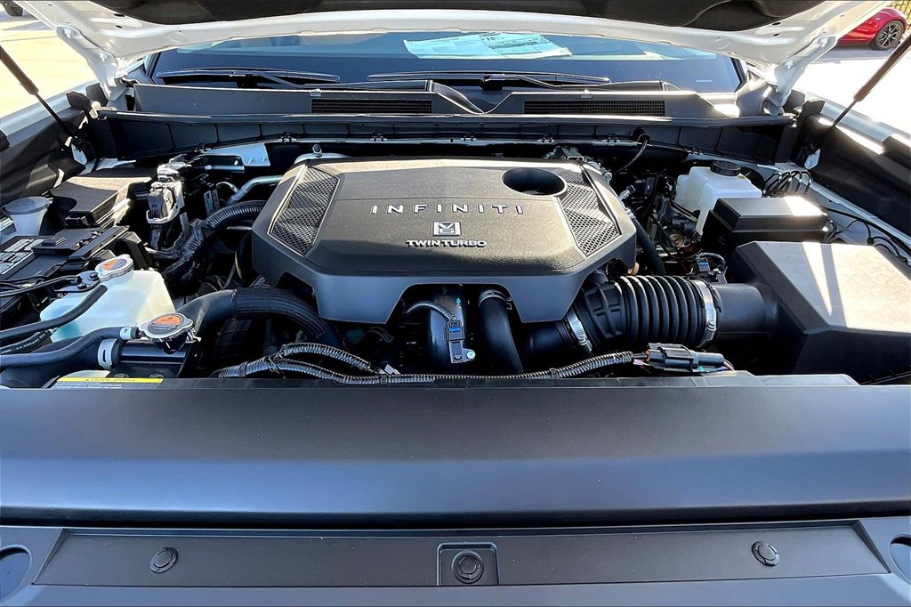2025 INFINITI QX80 Luxe - Photo 14