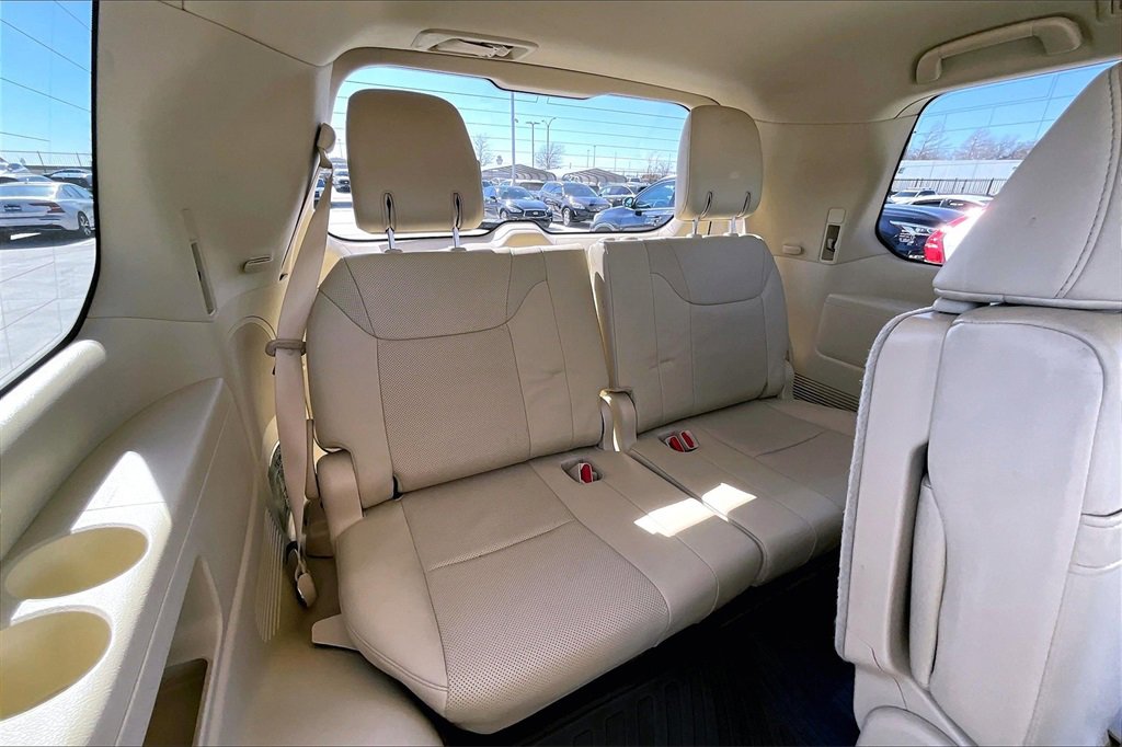 2018 Lexus LX 570 - Photo 36