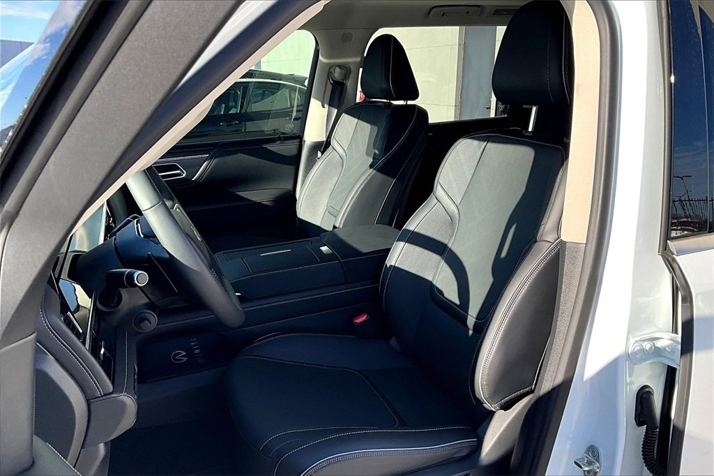2025 INFINITI QX80 Luxe - Photo 13