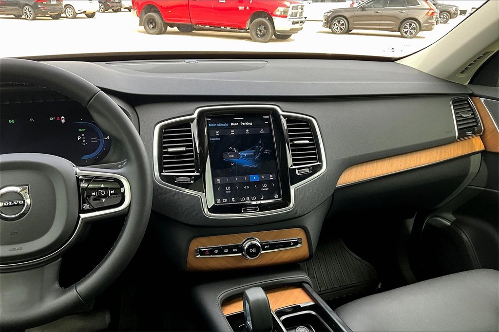 2024 Volvo XC90 Plus - Photo 6