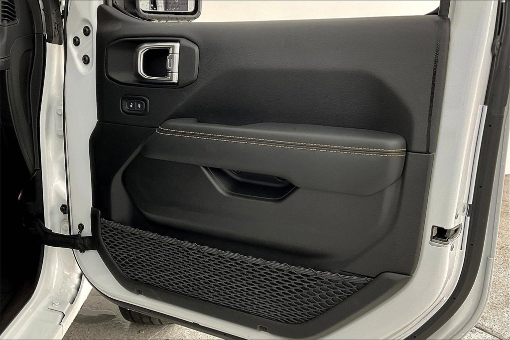 2024 Jeep Wrangler 4-Door Sahara - Photo 22