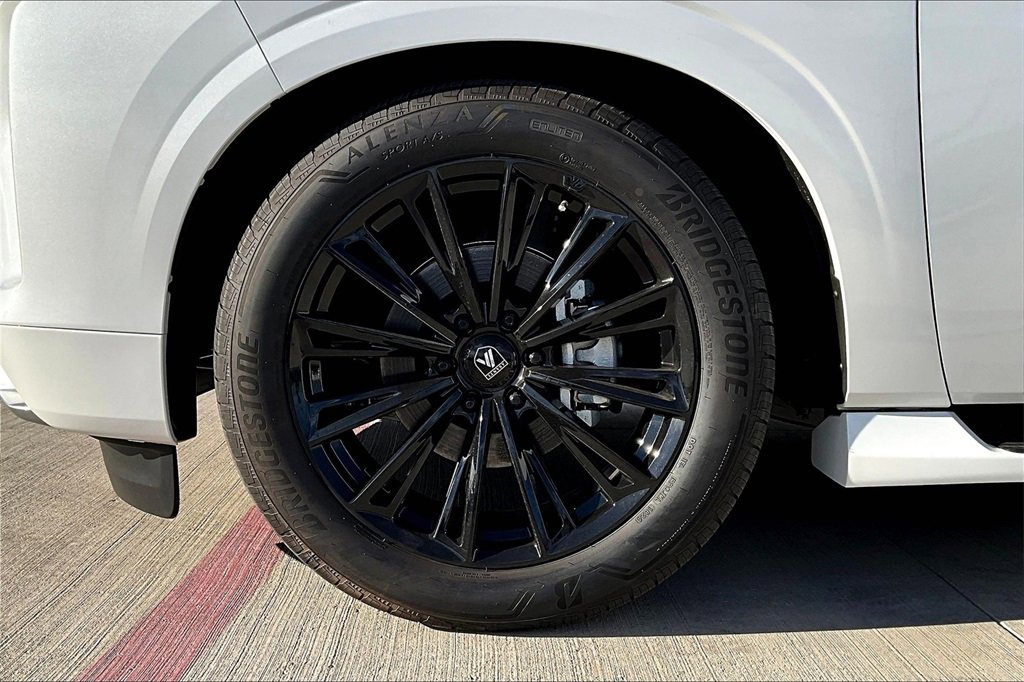 2025 INFINITI QX80 Luxe - Photo 17
