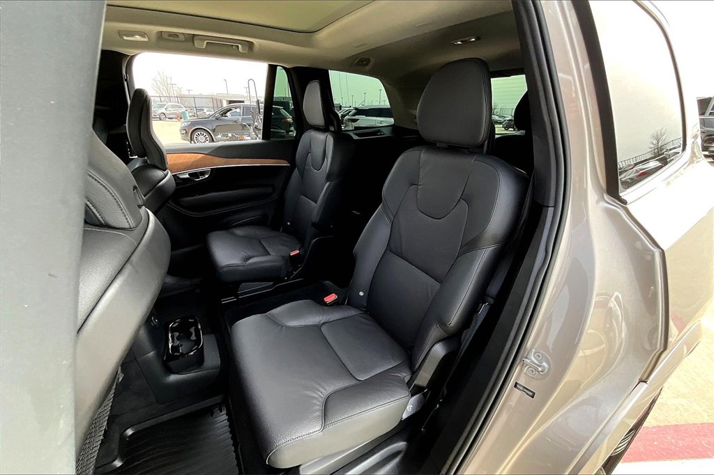 2024 Volvo XC90 Plus - Photo 35