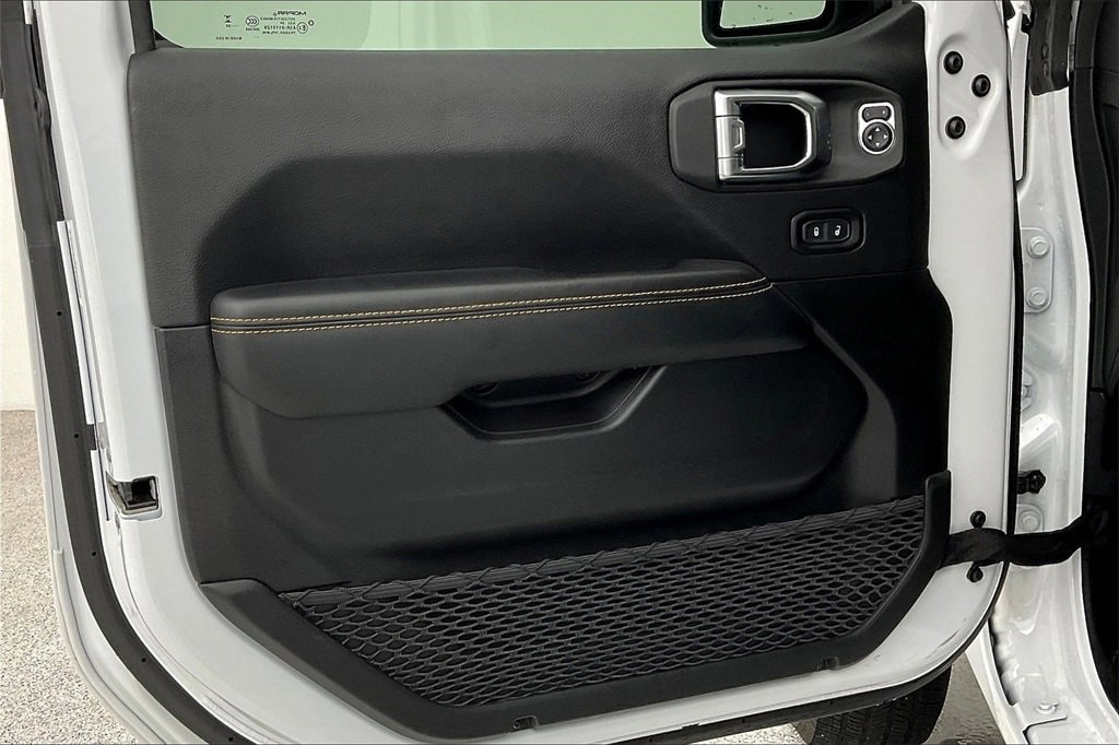 2024 Jeep Wrangler 4-Door Sahara - Photo 21