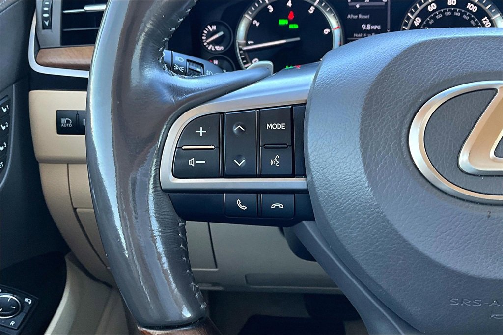 2018 Lexus LX 570 - Photo 25