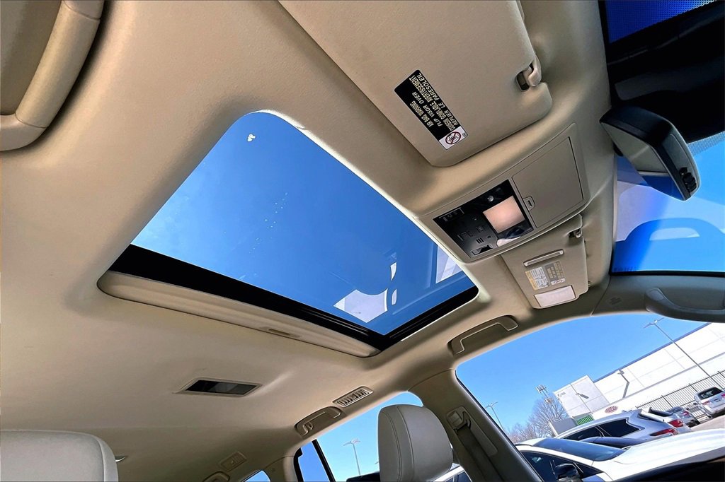 2018 Lexus LX 570 - Photo 21