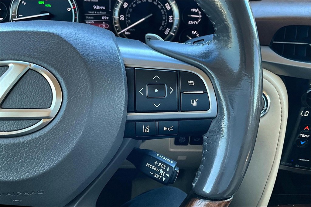 2018 Lexus LX 570 - Photo 26