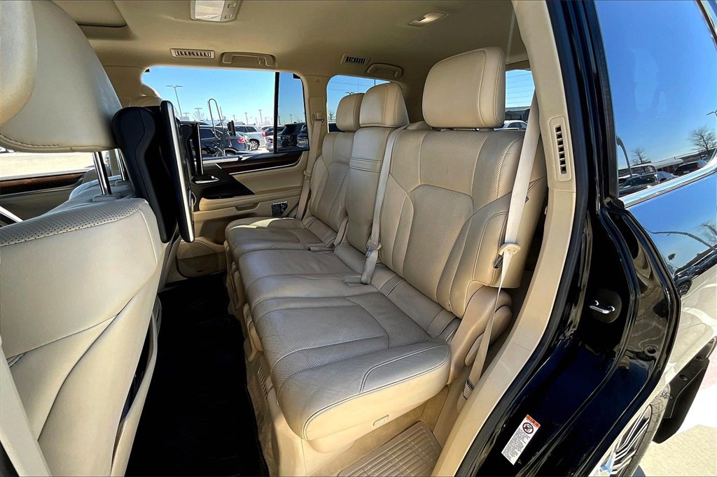 2018 Lexus LX 570 - Photo 34