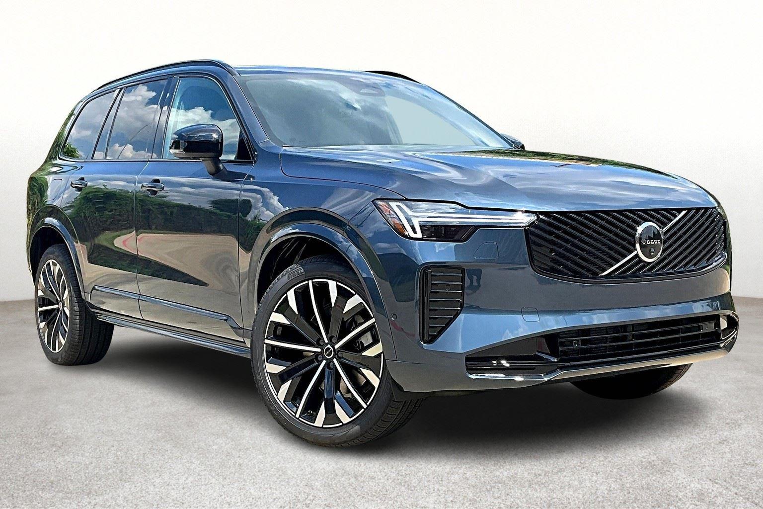 2026 Volvo XC90 photo 2