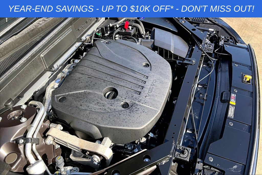 2025 Volvo XC60 Core - Photo 42