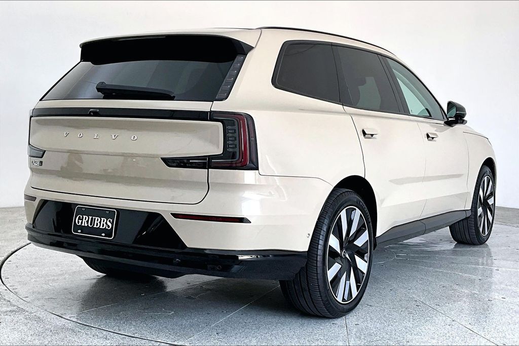 Used 2025 Volvo EX90 Plus with VIN 7JDEV3KK1SG000713 for sale in Houston, TX