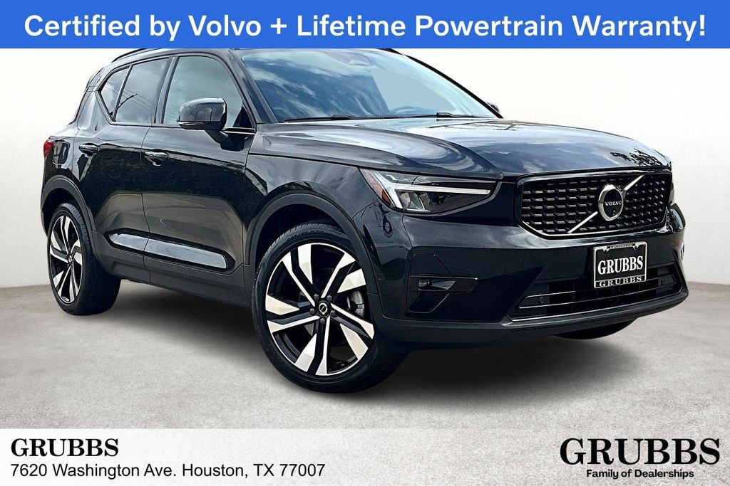 Certified 2023 Volvo XC40 B5 Plus Dark Theme SUV