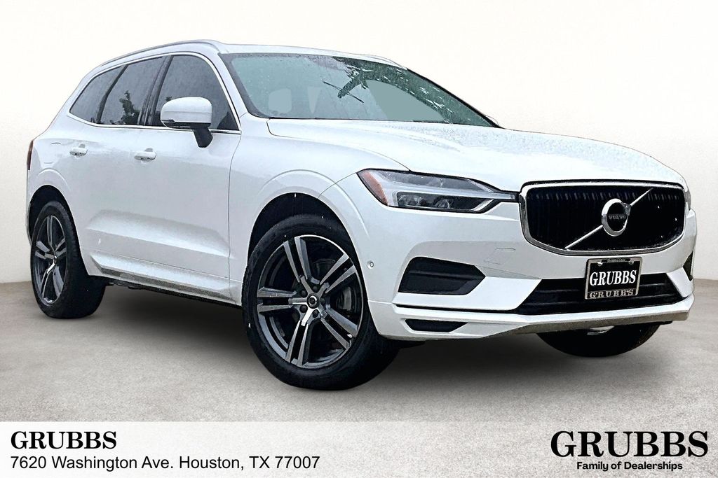 2019 Volvo XC60 T5 Momentum FWD's photo