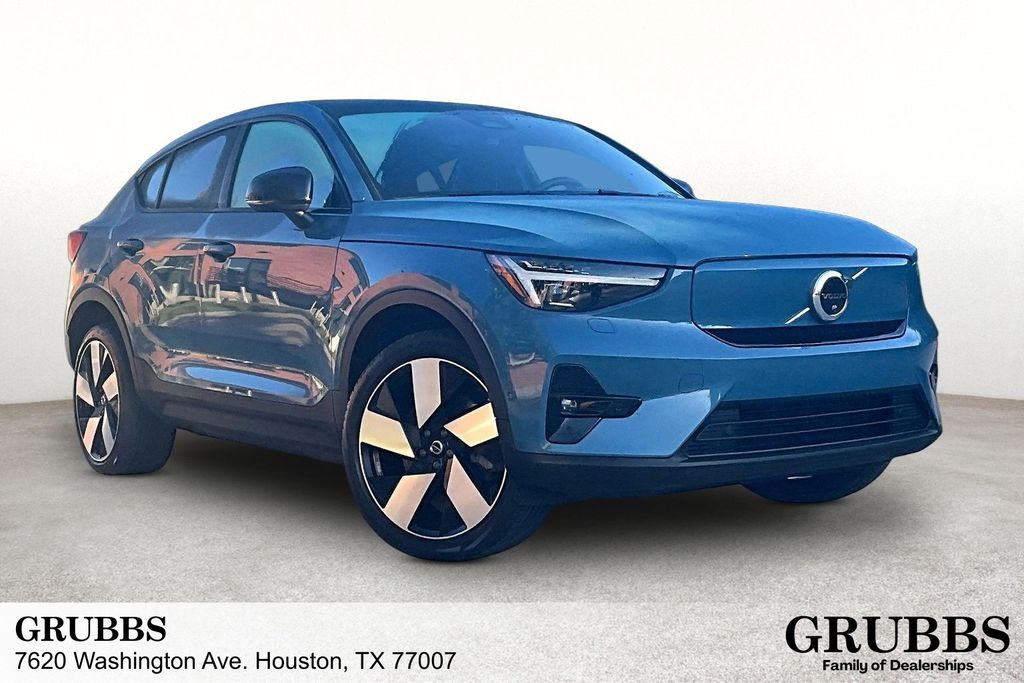 2023 Volvo C40 P8 Recharge Ultimate AWD's photo